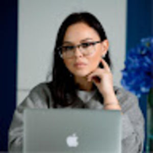 Meet your Posher, Veronika